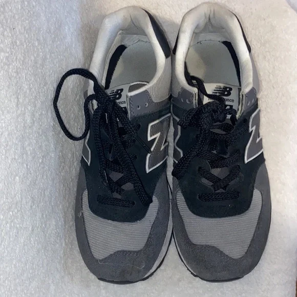 New Balance 574 - Picture 3 of 4